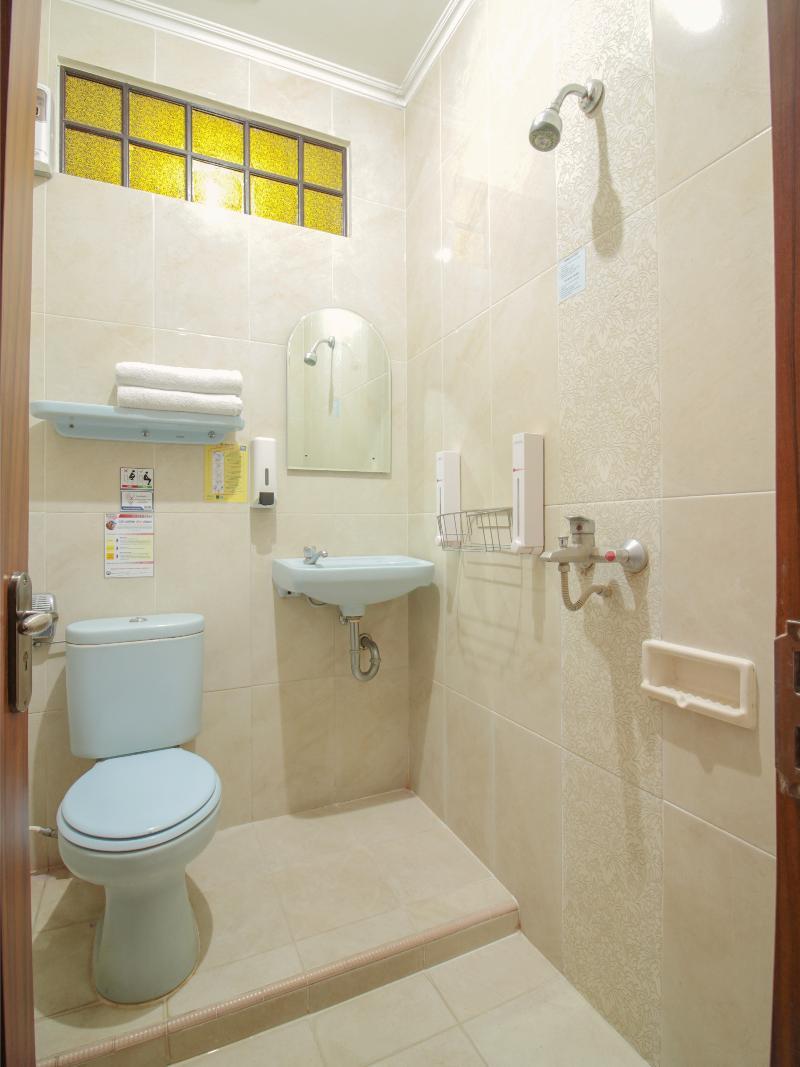 Vaccinated Staff - Oyo 352 Homestay Sabang Μπαντούνγκ Εξωτερικό φωτογραφία